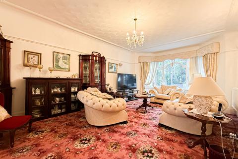 undefined, Queens Drive, Wavertree, L15