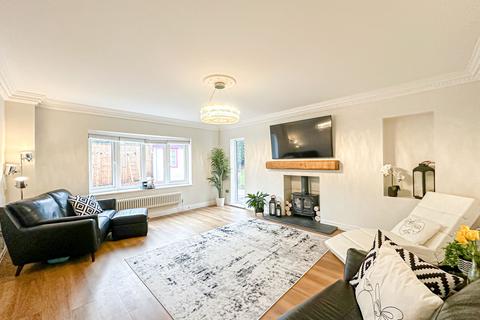 4 bedroom detached house for sale, Upton Road, Prenton, CH43