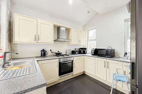 4 bedroom terraced house for sale, Hereford Road, Wavertree, L15