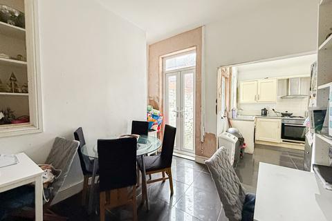4 bedroom terraced house for sale, Hereford Road, Wavertree, L15