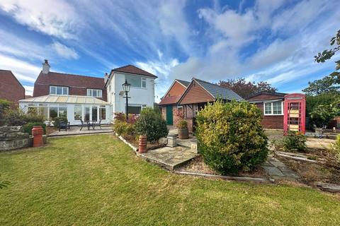 Boundary Lane, Wirral, CH60