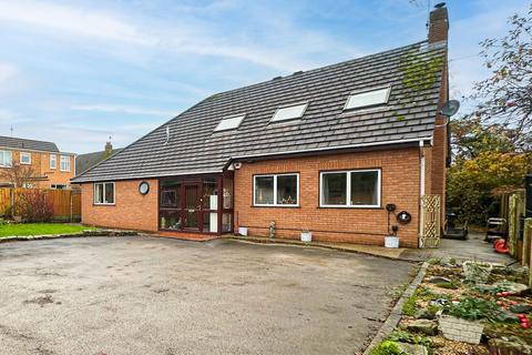 undefined, Seven Acres Lane, Thingwall, CH61