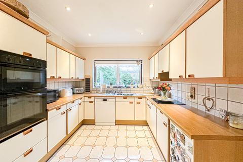 undefined, Seven Acres Lane, Thingwall, CH61
