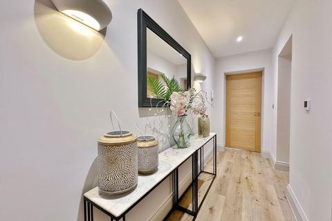 undefined, Oldfield Drive, Heswall, CH60