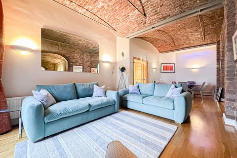 undefined, Albert Dock, Liverpool, L3