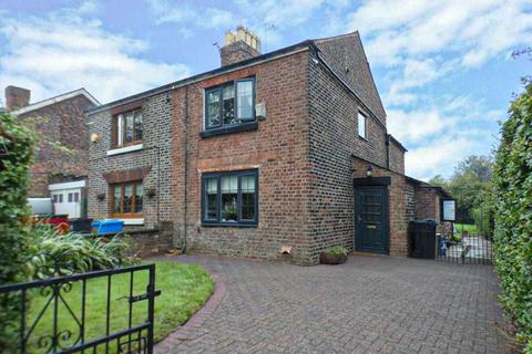 3 bedroom semi-detached house for sale, Dinas Lane, Liverpool, L36