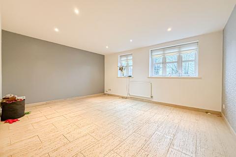 5 bedroom terraced house for sale, Quarry Way, Huyton, L36