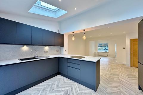 undefined, Poll Hill Road, Heswall, CH60