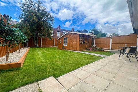 undefined, John Lennon Drive, Liverpool, L6