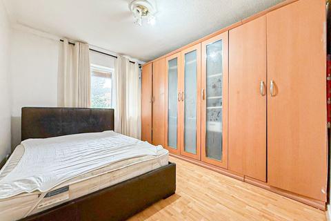 2 bedroom flat for sale, Minster Court, Liverpool, L7