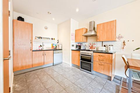2 bedroom flat for sale, Sir Thomas Street, Liverpool, L1