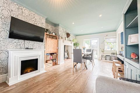 undefined, Mostyn Avenue, Heswall, CH60