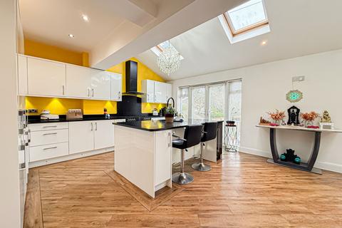 4 bedroom semi-detached house for sale, Darby Road, Liverpool, L19