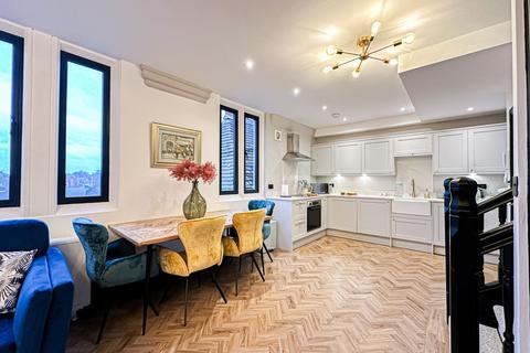 undefined, Devonshire Place, Redcourt Manor, CH43