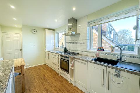 3 bedroom detached house for sale, Wendover Close, Prenton, CH43