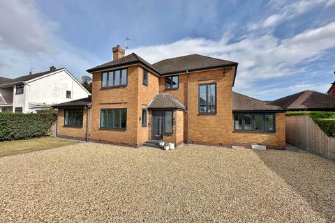 4 bedroom detached house for sale, Birkenhead Road, Meols, CH47