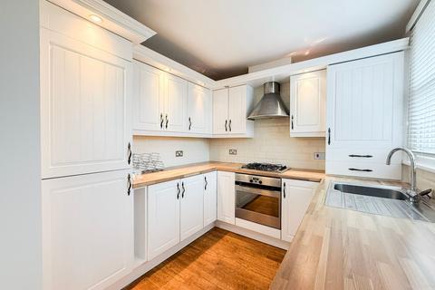 2 bedroom flat for sale, Elmsley Road, Liverpool, L18
