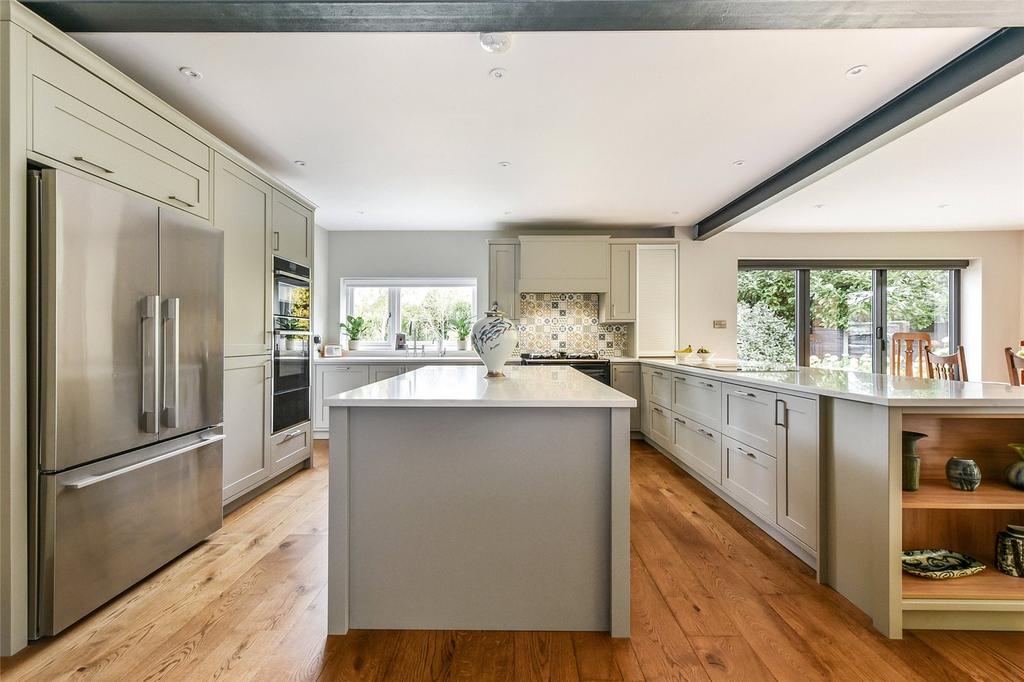 Kitchen/Breakfast
