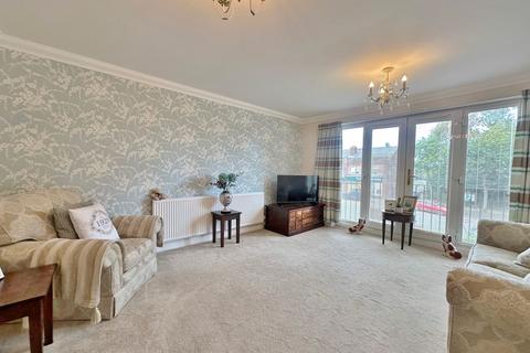 undefined, Thingwall Road, Manor Court, CH61