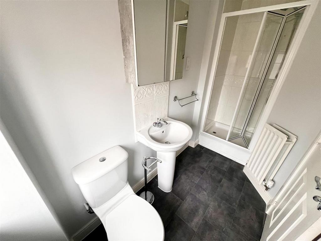 En suite shower room