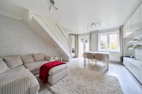 undefined, Hanson Close, Guildford GU4