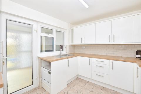 3 bedroom terraced house for sale, Reculver Walk, Maidstone, Kent