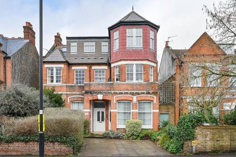 Madeley Road, Ealing Broadway, London, W5