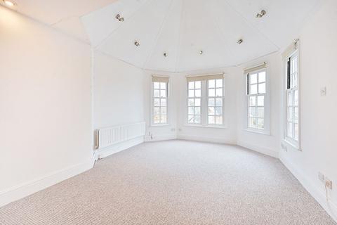 Madeley Road, Ealing Broadway, London, W5
