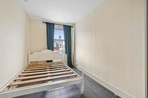 undefined, Uxbridge Road, Shepherds Bush, London, W12 9RA