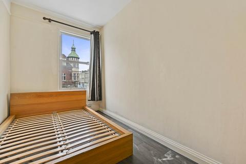 undefined, Uxbridge Road, Shepherds Bush, London, W12 9RA