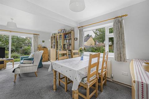 3 bedroom semi-detached house for sale, Ediva Road, Meopham