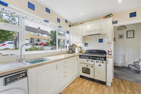 3 bedroom semi-detached house for sale, Ediva Road, Meopham