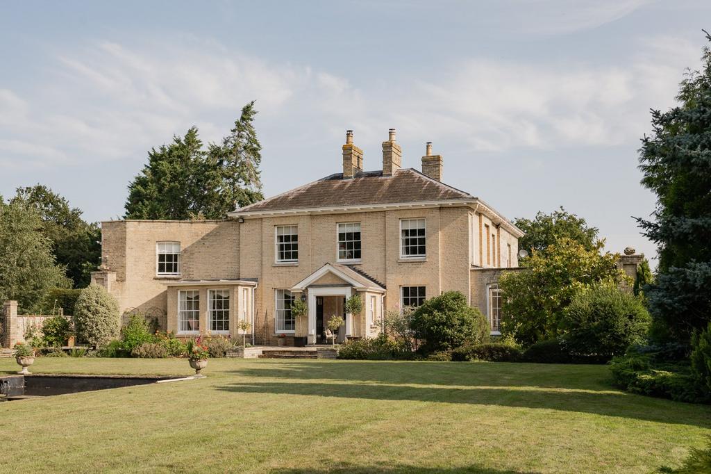 Holly Lodge