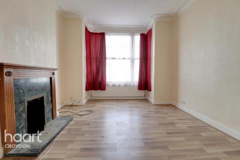 undefined, Melfort Road, THORNTON HEATH