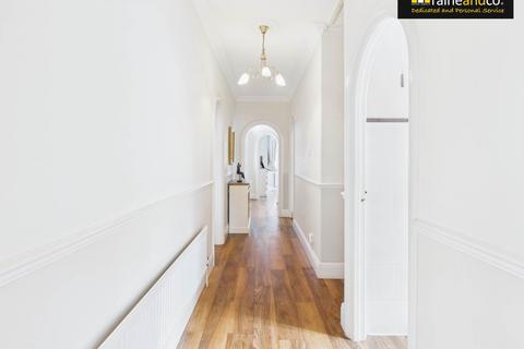 undefined, Sherwood Avenue, Potters Bar