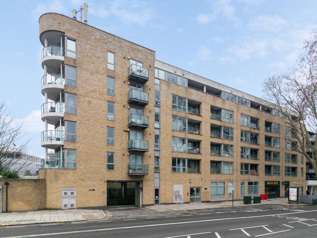 Chiswick High Road, london, W4 1 bed apartment for sale - £350,000