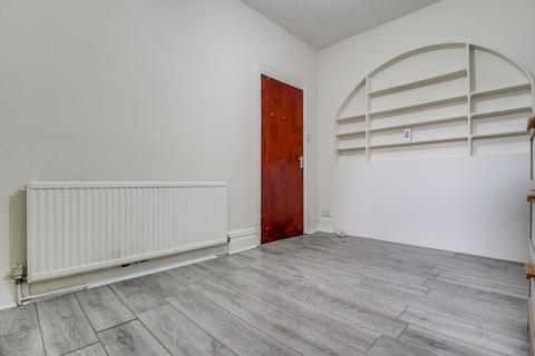 undefined, County Road, Swindon SN1