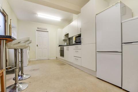 undefined, County Road, Swindon SN1