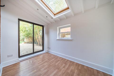 undefined, Welbeck Avenue, Highfield, Southampton, Hampshire, SO17