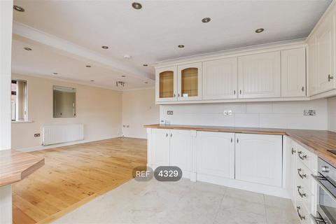 2 bedroom apartment to rent, Nottingham NG5