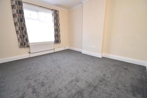undefined, Russell Rise, Luton