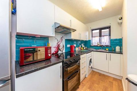 2 bedroom house to rent, Ramerick Gardens, Bedfordshire SG15