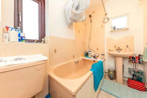 2 bedroom house to rent, Ramerick Gardens, Bedfordshire SG15