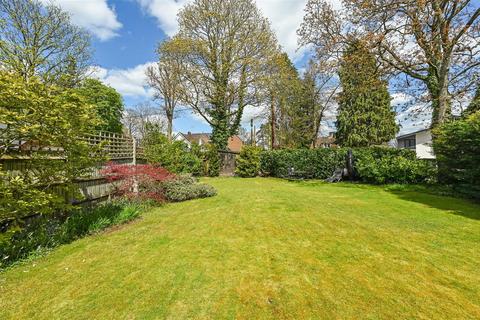 undefined, The Crescent, Romsey, Hampshire