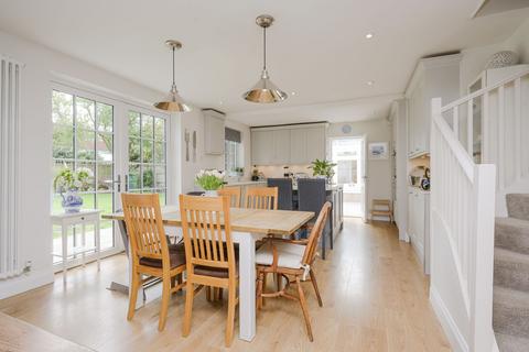 undefined, Station Road, Stoke D'abernon, KT11