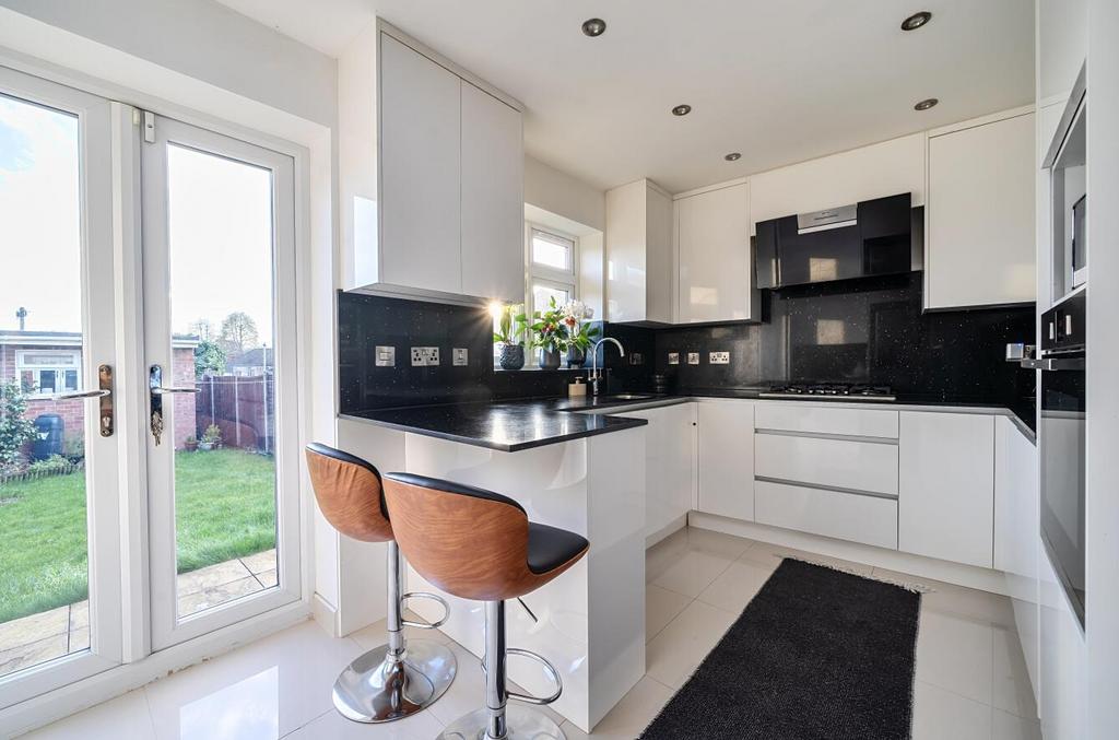 Davidson Frost-Wellings, DFW, Balmoral Road, Kitch