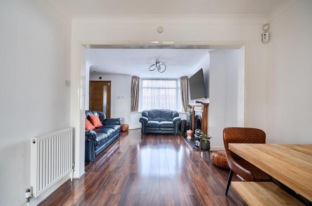 Davidson Frost-Wellings, DFW, Balmoral Road, Dinin