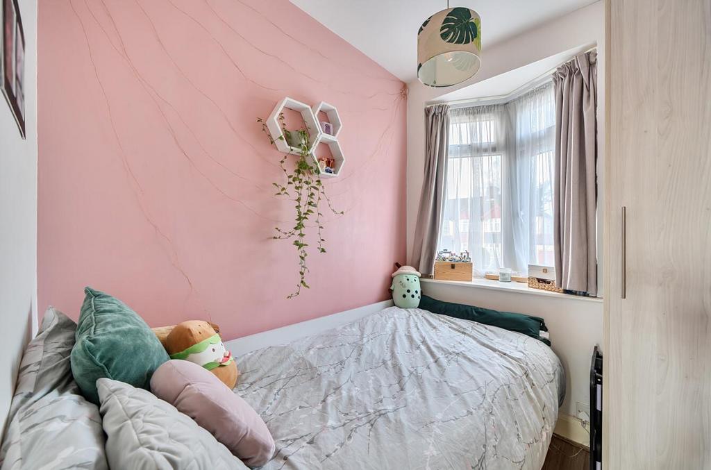 Davidson Frost-Wellings, DFW, Balmoral Road, Bedro