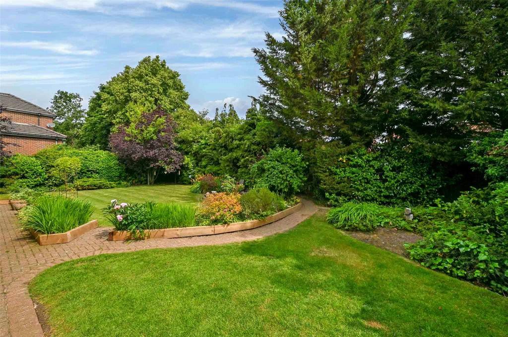 Rear Gardens
