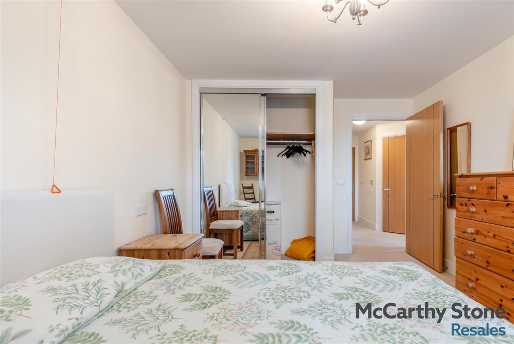 8680025-interior04.jpg